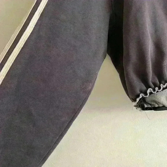 Adidas Custom Vintage Sweatshirt - Picture 6 of 9